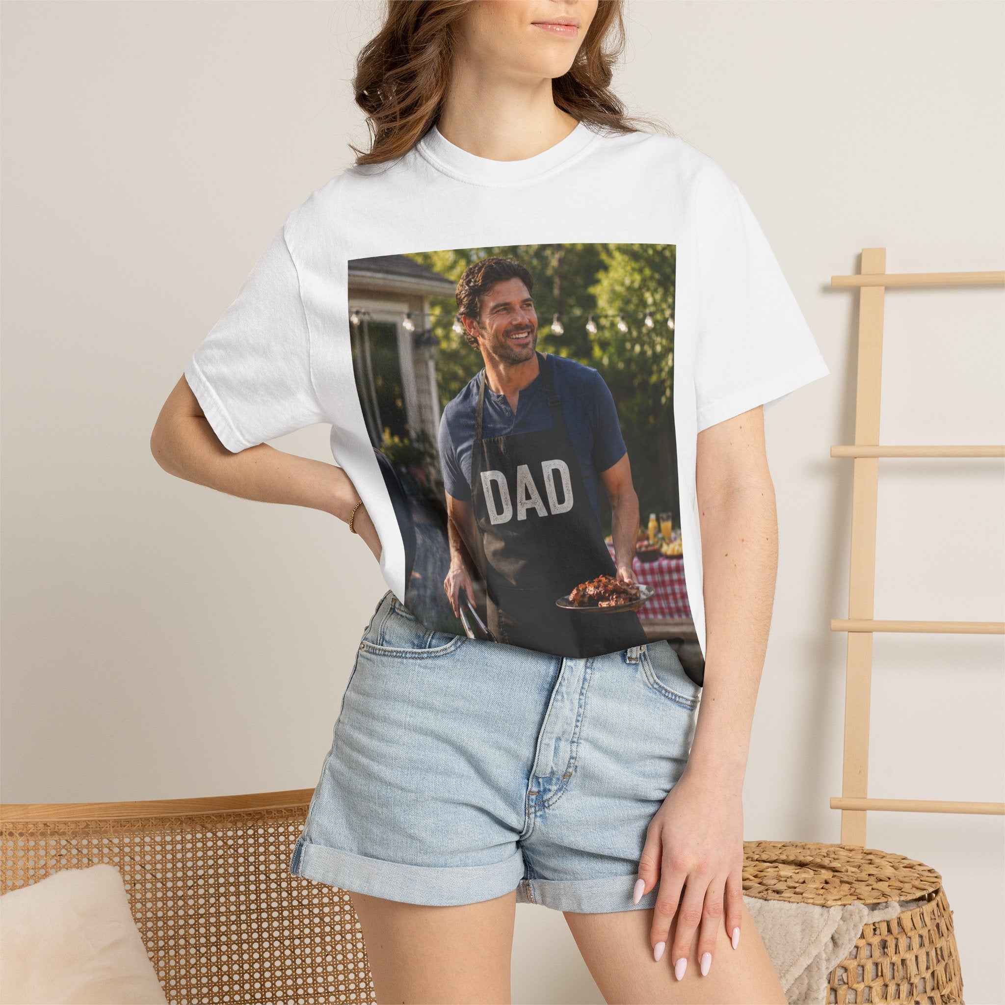 Dad - the Barbeque Master T-Shirt - Treat your dad to a gift that combines utility and love