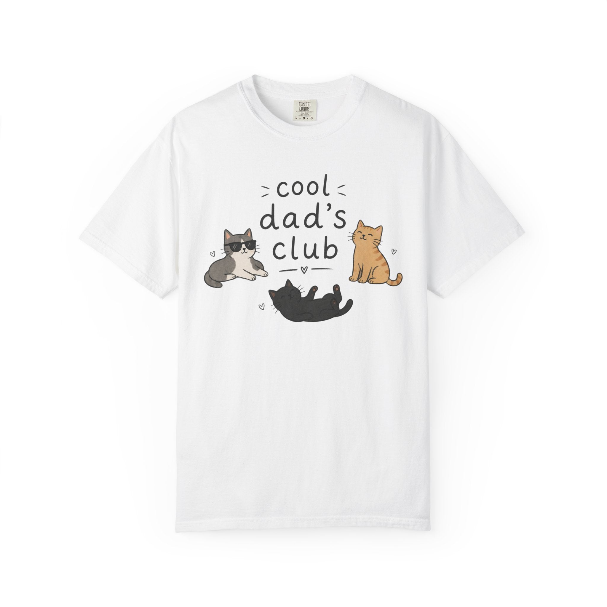Cool Dad’s Club Cat T-Shirt — Funny Cat Dad Graphic Tee, proudly answers to ‘cat dad.’
