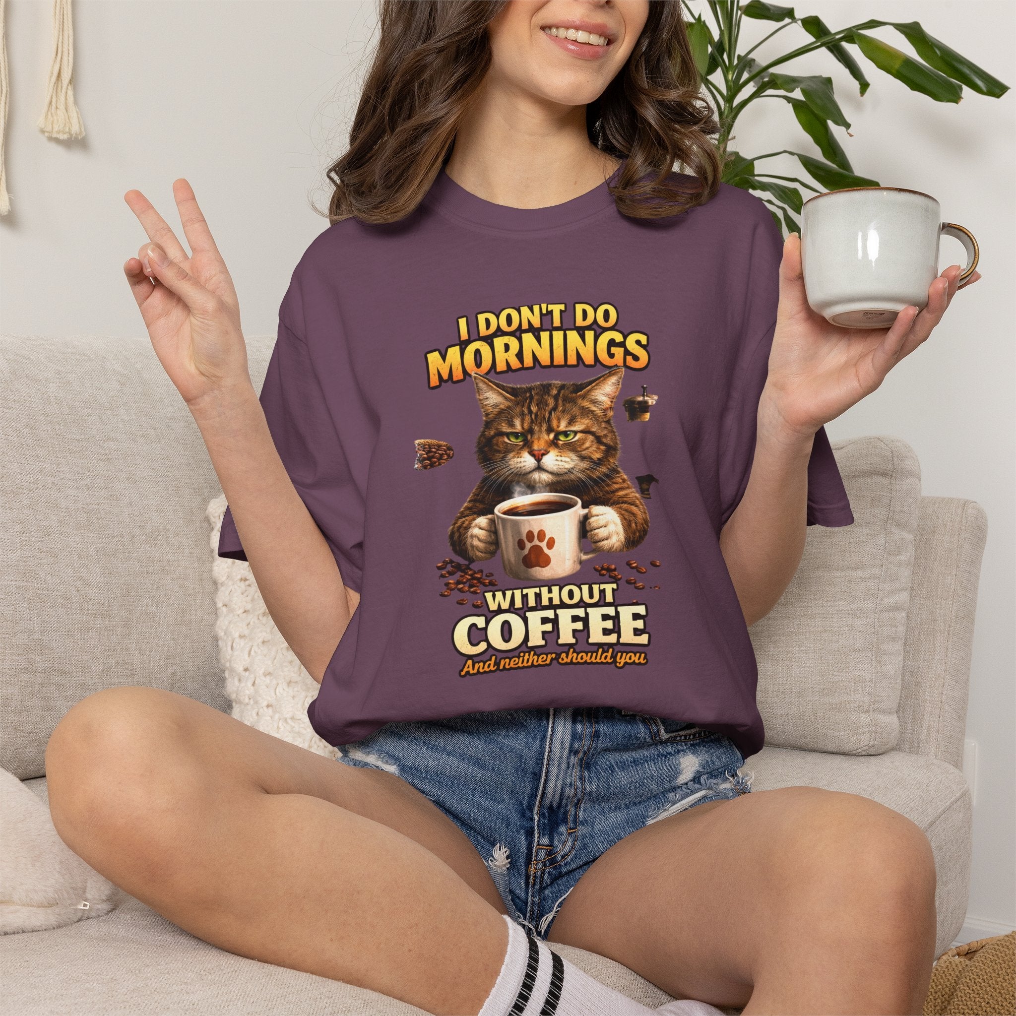 Funny T‑Shirt Cat Quote: I Don't Do Mornings Without Coffee - Perfect for Cat Lovers