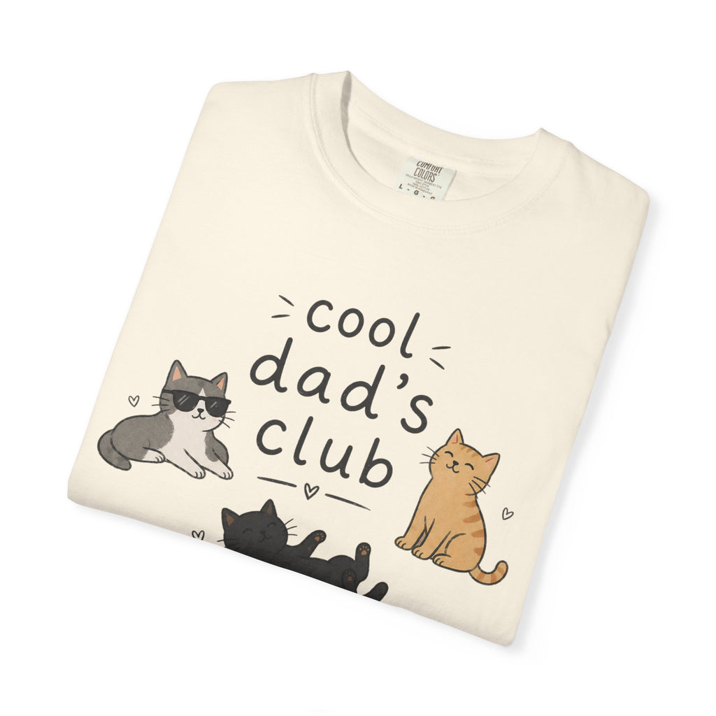 Cool Dad’s Club Cat T-Shirt — Funny Cat Dad Graphic Tee, proudly answers to ‘cat dad.’