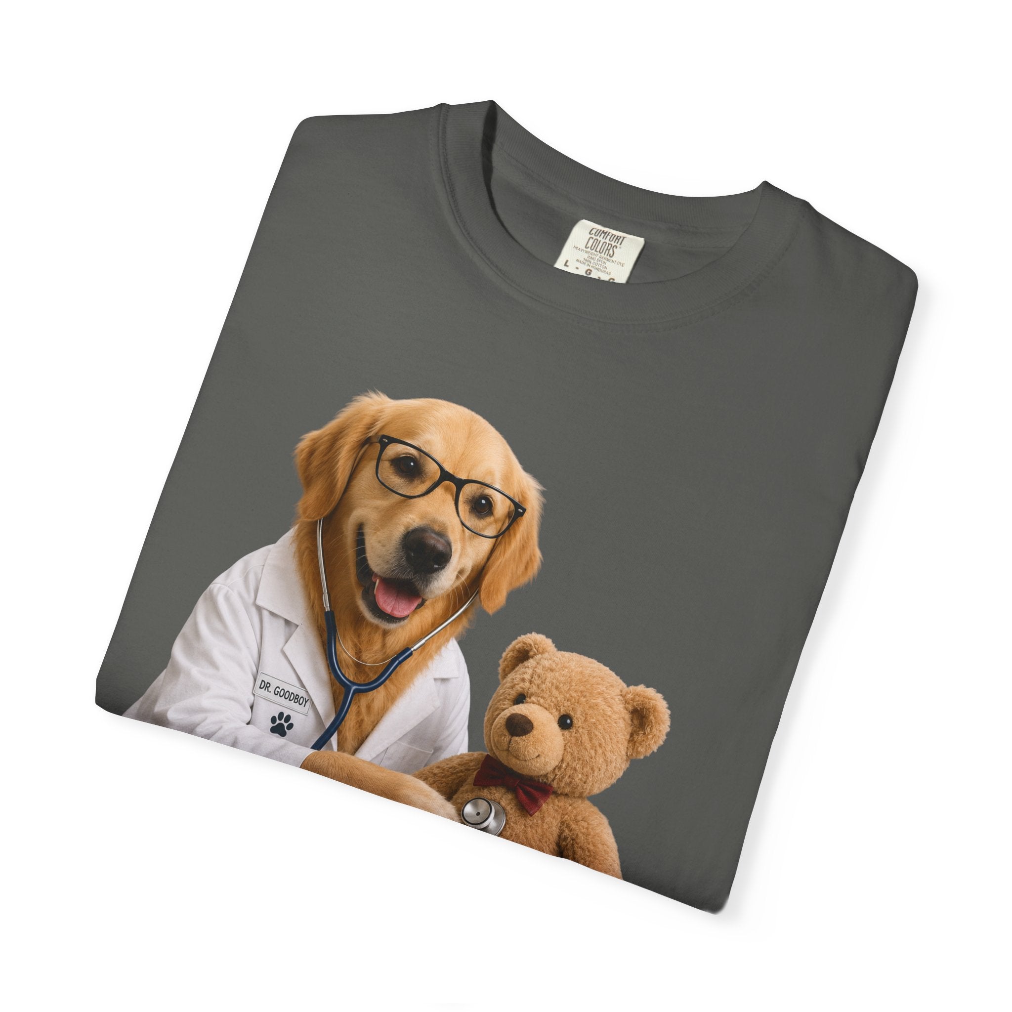 Adorable Dog Doctor T-Shirt | Fun Graphic Treating Teddy Bear, Perfect for Dog Lovers
