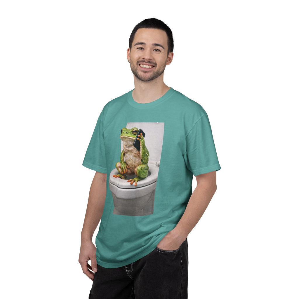Funny Frog Toilet T-Shirt — "Don't bother me. I'm busy." Perfect for Frog Lovers and Casual Hang-outs